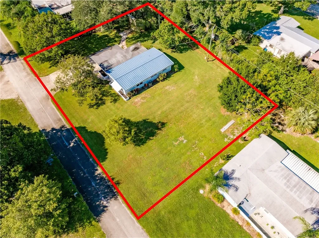 7535 58th Court Vero Beach FL 32967