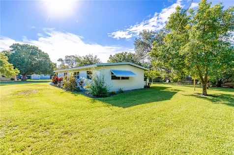 7535 58th Court Vero Beach FL 32967
