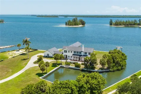 6688 110th Street Sebastian FL 32958