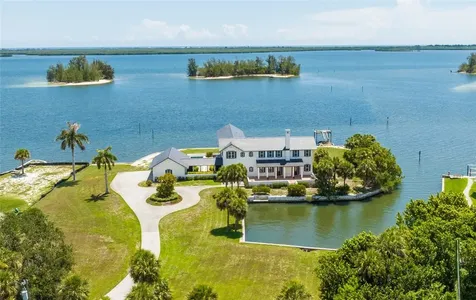 6688 110th Street Sebastian FL 32958