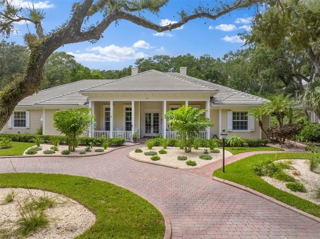 651 N Tomahawk Trail Vero Beach FL 32963