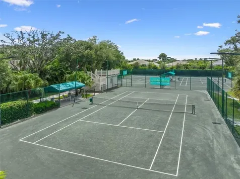 651 N Tomahawk Trail Vero Beach FL 32963