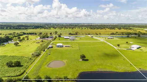 6930 17th Street SW Vero Beach FL 32968