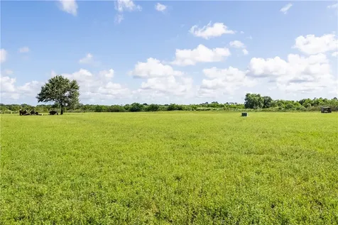 6930 17th Street SW Vero Beach FL 32968