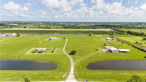 6930 17th Street SW Vero Beach FL 32968