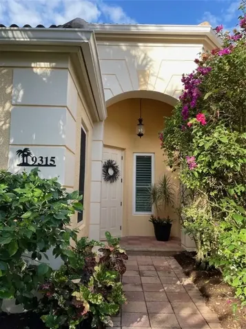 9315 E Maiden Court Vero Beach FL 32963