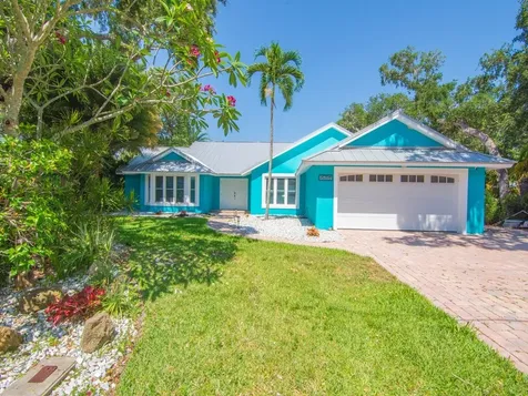 9575 Frangipani Drive Vero Beach FL 32963