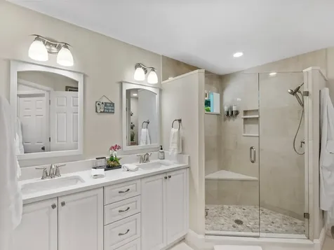 9575 Frangipani Drive Vero Beach FL 32963