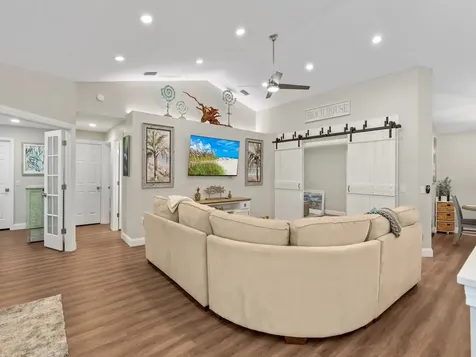 9575 Frangipani Drive Vero Beach FL 32963