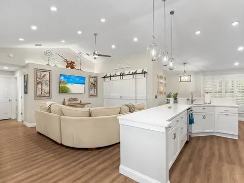 9575 Frangipani Drive Vero Beach FL 32963