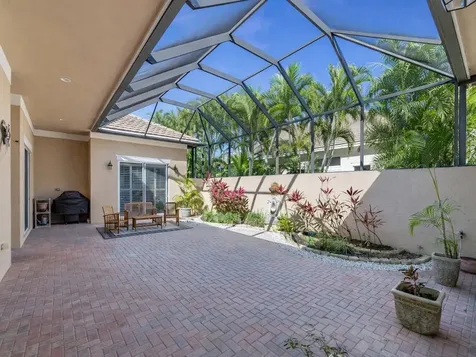 1208 Riverwind Circle Vero Beach FL 32967