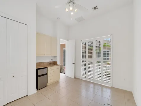 1208 Riverwind Circle Vero Beach FL 32967