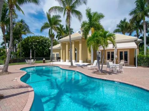 1208 Riverwind Circle Vero Beach FL 32967