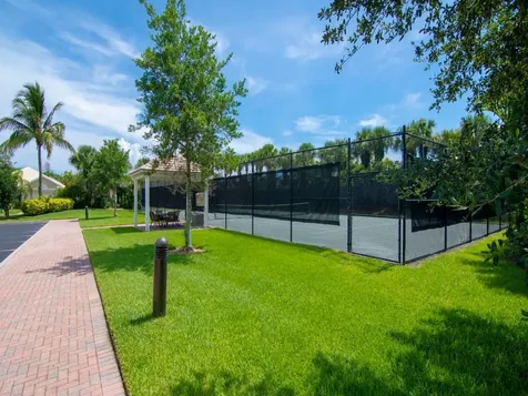 1208 Riverwind Circle Vero Beach FL 32967