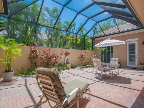 1208 Riverwind Circle Vero Beach FL 32967