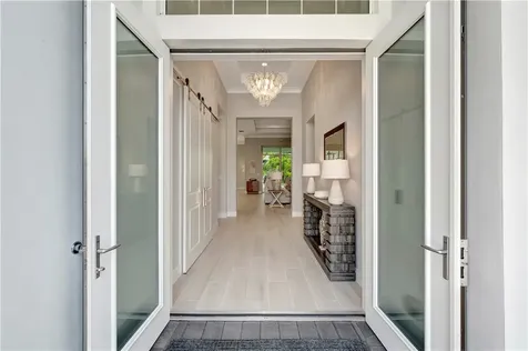 220 Strand Square Vero Beach FL 32963