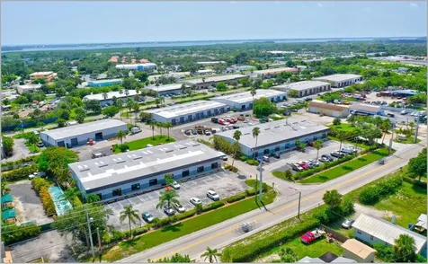 677 8th Court Vero Beach FL 32962