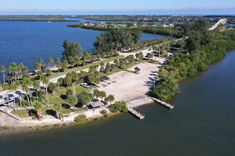 6915 28th Court Vero Beach FL 32967