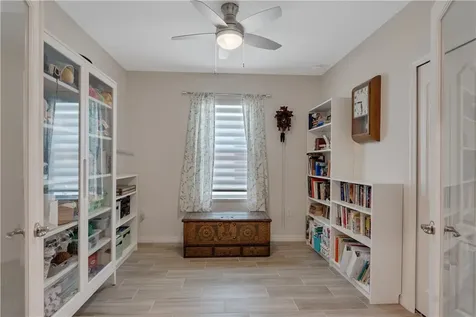 6165 Red Maple Manor Vero Beach FL 32966