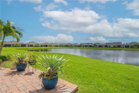 6165 Red Maple Manor Vero Beach FL 32966