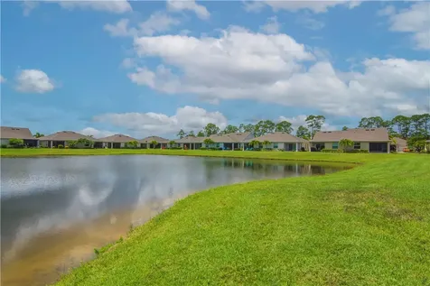 6165 Red Maple Manor Vero Beach FL 32966