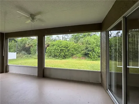 707 46th Square Vero Beach FL 32968
