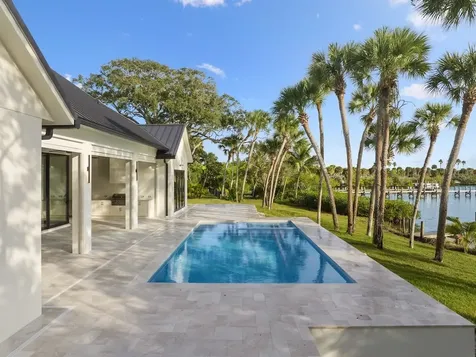 8680 Shore Lane Vero Beach FL 32967