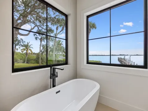 8680 Shore Lane Vero Beach FL 32967