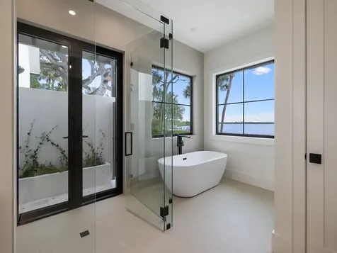 8680 Shore Lane Vero Beach FL 32967