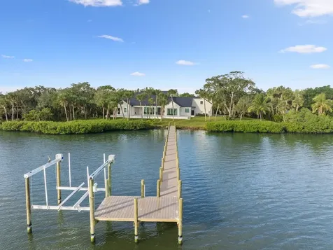8680 Shore Lane Vero Beach FL 32967