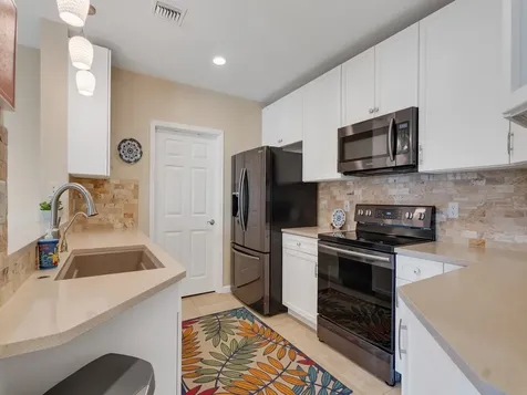 5020 Fairways Circle Vero Beach FL 32967