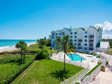 2700 Ocean Drive Vero Beach FL 32963