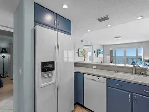 2700 Ocean Drive Vero Beach FL 32963