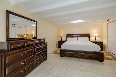 2095 32nd Avenue Vero Beach FL 32960