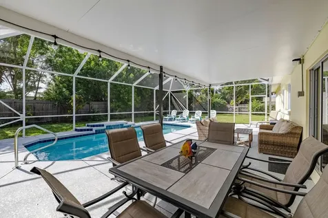 2095 32nd Avenue Vero Beach FL 32960