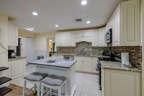 2095 32nd Avenue Vero Beach FL 32960