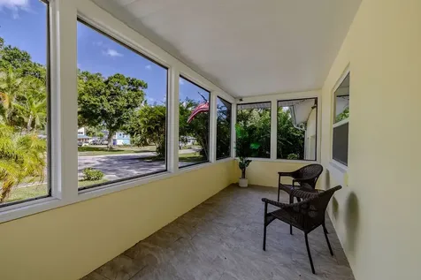 2095 32nd Avenue Vero Beach FL 32960