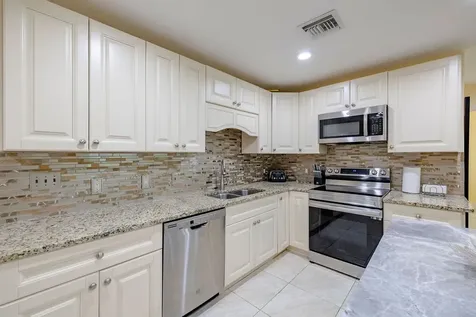2095 32nd Avenue Vero Beach FL 32960