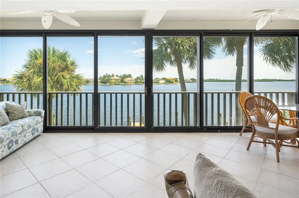 1870 Bay Road Vero Beach FL 32963