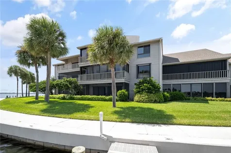 1870 Bay Road Vero Beach FL 32963