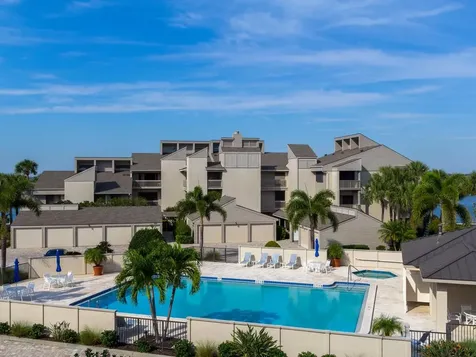 1870 Bay Road Vero Beach FL 32963