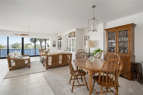 1870 Bay Road Vero Beach FL 32963