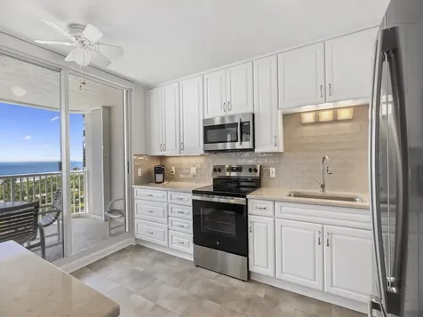 5049 N Highway A1a Fort Pierce FL 34949