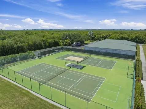 5049 N Highway A1a Fort Pierce FL 34949