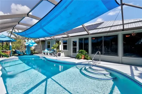 725 Doctor Avenue Sebastian FL 32958