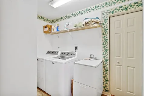 725 Doctor Avenue Sebastian FL 32958