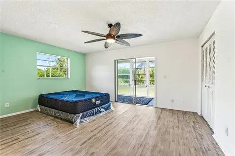 102 Royal Oak Drive Vero Beach FL 32962