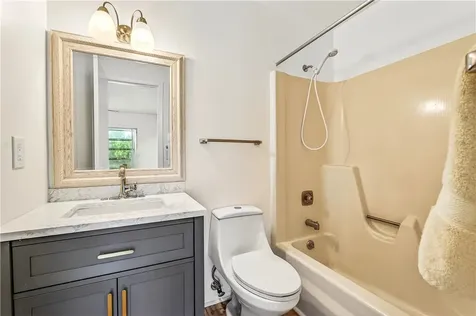 102 Royal Oak Drive Vero Beach FL 32962