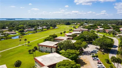 102 Royal Oak Drive Vero Beach FL 32962