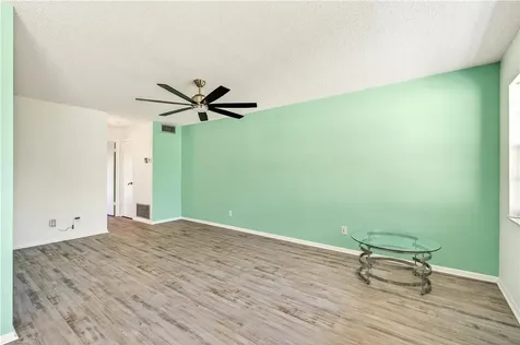 102 Royal Oak Drive Vero Beach FL 32962